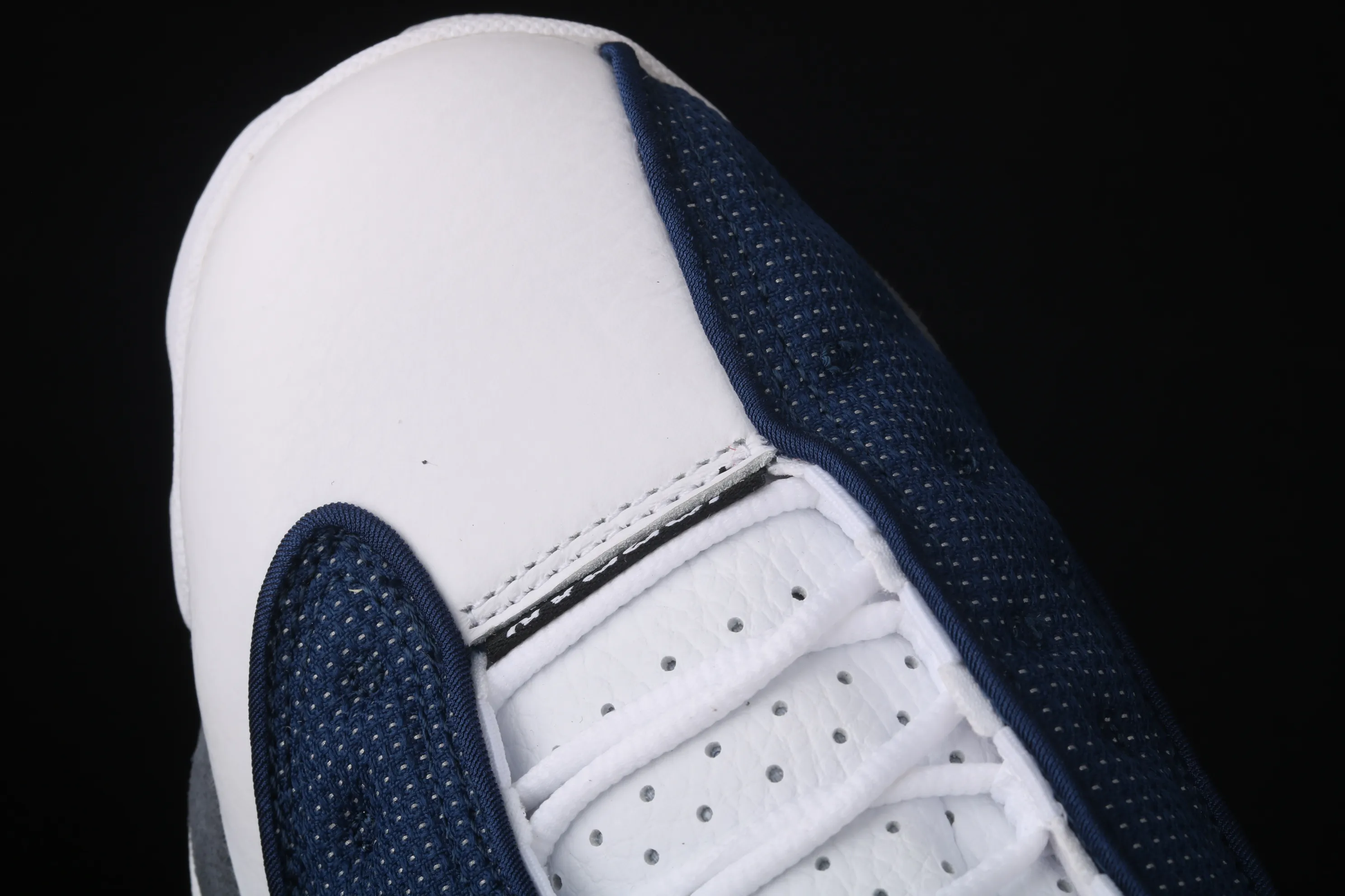 All Categories Air Jordan Jordan Series Basketball Shoes Air Jordan 13 Special Price Pure Original Version Air Jordan 13 Flint GIGI AJ13 Joe 13 3M Reflective Navy Blue 414571-404